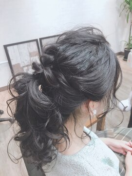 ヘアーサロン カシータ(Hair Salon CASITA) ポニーテールアレンジ