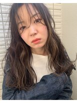 スリーバイベルベット(THREE...by velvet)&nbsp;イヤリングインナーカラー