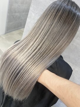 オリ(‘Oli) バレイヤージュ