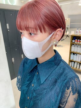 テトヘアー(teto hair) ピンクベージュ、透け感ピンク、耳掛けショート、マッシュ