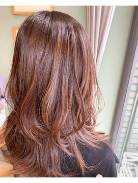 クレイドル(cradle) 思わず振り向きたくなる艶髪ロングカール♪