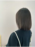 ダークブラウン