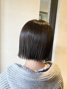 ココカラヘアー ニコ(cococara hair nico) ボブ/ミニボブ/パツカット