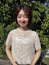 ヘアー アンド ビューティー リル(rille) 安江 理緒