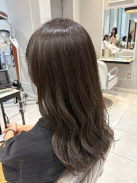 ネオリーブギンザ 銀座店(Neolive GINZA) 透明感のある暗めカラー