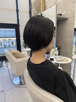 シャウルデッサン(CHARLES DESSIN)の写真/【四ツ橋/心斎橋/新町/堀江】骨格に合わせたヘアカットをご提案。上品で都会的なヘアカットをぜひ。
