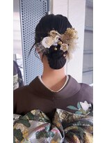 オハコ&nbsp;【成人式ヘア】タイトシニヨン