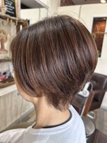 アイタルツリー(ital tree)&nbsp;前下がりのグラデーションボブ