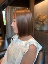 棗&nbsp;田辺／ベージュの切りっぱなしボブ