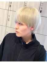 アース 郡山コスモス通り店(HAIR&MAKE EARTH) メンズホワイトゴールド×ストレートヘア
