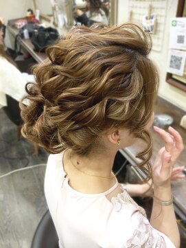 セットサロンエース(Set salon Ace) およばれウェーブまとめアップ☆