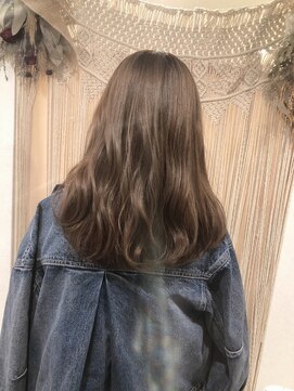 ミョンシル 【myonsil】透明感モカベージュカラー