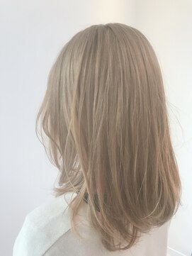 フェイス 大船(FACE) 1ブリーチでミルクティーベージュ