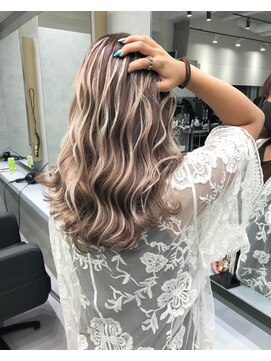 エリーツ 表参道(elyts) 【表参道elyts】つるスタイル５２