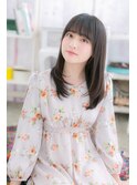 大人かわいいチャコールグレー黒髪ロングストレートb1