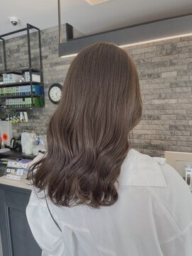 ディア(Dia) グレージュカラー