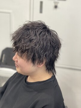 クロムトウキョウ ザ バーバー ネオン 新宿店(CHROM TOKYO the Barber ne/on) メンズ マッシュウルフ/ツイストスパイラルパーマ