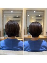 ハッコ(hacco) ひし形ツヤショートボブ/グレーベージュ/ニュアンスカラー