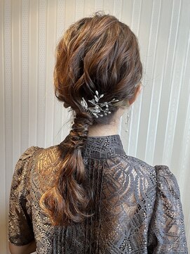 バサラ 大阪梅田店(VASARA) ローポニー