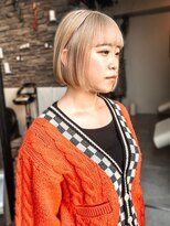 ヴヴ(Bub)&nbsp;mini bob/ハイトーン　丸みボブ　ブリーチカラー