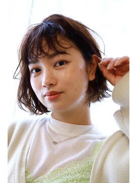 リリィ 北千住(Lily.) くせ毛風切っぱなしボブ♪