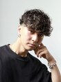 ジョニーメン 高田馬場店(Johnny MEN) 海外モデルのようなスペインカールでトレンドヘアに！/men's