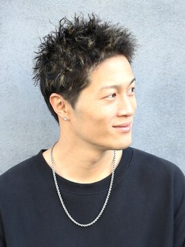 ノイセル(Noisyle) ☆イナズマツイスト×スパイキーショート