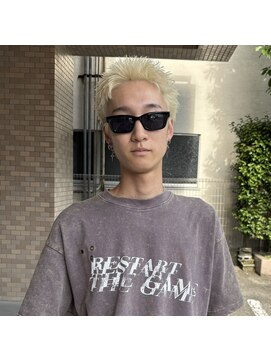 レーニス 宇都宮(Lenis) ホワイトブロンドスパイキーショート