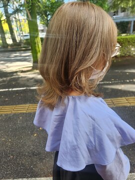 トリニティ ヘアー デザイン(TRiNiTy HAIR DESIGN) オリーブベージュ