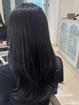 アルブル エト シミー(Arbre et chimie) 黒髪/クラゲヘアー/オリーブグレー/小顔/ココアベージュ/東村山