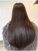 髪質改善ストレートトリートメント 巻けるストレート 鈴鹿白子