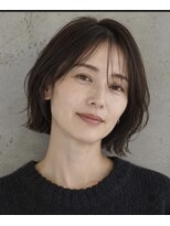 レア(l'ea) ショートボブ