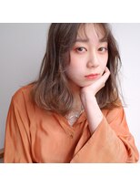 ロスタークラス(ROSTAR class)&nbsp;春色ロングボブ