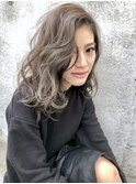 アッシュグレージュ×無造作セミロング☆