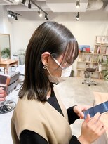 ネイヴィル オモテサンドウ(navile omotesando) ☆ブリーチなしオリーブグレージュブラウン×外ハネボブ☆