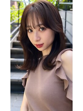 ドットハリス(.Hallis) 大人かわいい/小顔/ミディアムレイヤー/20代30代40代