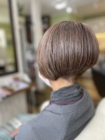 ボヌー(Bonheur) アシンメトリーなおしゃれヘア