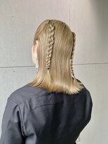 リム(LIM)&nbsp;ハイトーンハーフアップ