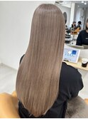 ミルキーベージュロング_前髪パーマ_グレーベージュ