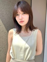 ガーデンヨコハマエスト(GARDEN YOKOHAMA est)&nbsp;前髪カット　ミディアムヘア　グレーベージュ　小顔　前髪パーマ