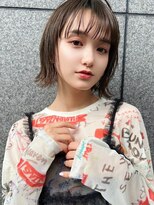 フリティ 大阪西梅田店(friity)&nbsp;ベージュインナーカラーショートボブレイヤーミディアム前髪