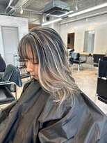 トゥイン 八王子(TWIN)&nbsp;育てるハイライトカラー　レイヤーカット　八王子駅