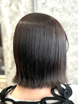 アヤラグランスパ 船橋店(AyaLA GRAN SPA) 【黒田 愛梨】 グレージュ