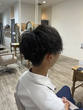 サンクチュアリ ウィズエデン 京橋店(Sanctuary with eden) 刈り上げパーマスタイル