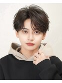 ツーブロック人気ナチュラルニュアンスセンターパート