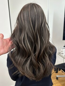 ヘアーサロン アモル(HAIR SALON Amor) ハイライトレイヤーカットエクステイルミナカラー縮毛矯正