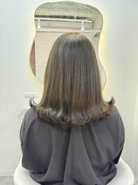 ラビス 池袋(Lovis) <悠斗>ネビージュ/小顔[エクステ/インナーカラー/韓国/池袋]