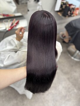 エミーバイモアムー(Emmie byMoremuu) 【あいり】dark lavender