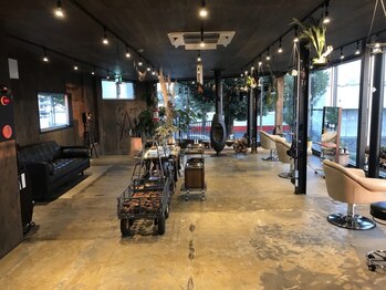 エブリデイ イズ ア グッデイ(Everyday is a good day)の写真/メンズの支持も高い！トレンドも意識し、ビジネスからカジュアルまで幅広く対応いたします◎