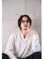 クロムトウキョウ ザ バーバー ネオン 新宿店(CHROM TOKYO the Barber ne/on) 色気大人パーマ×センターパート